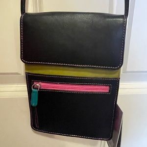 III New York Crossbody Bag, Multicolor, Contrast Stitching.